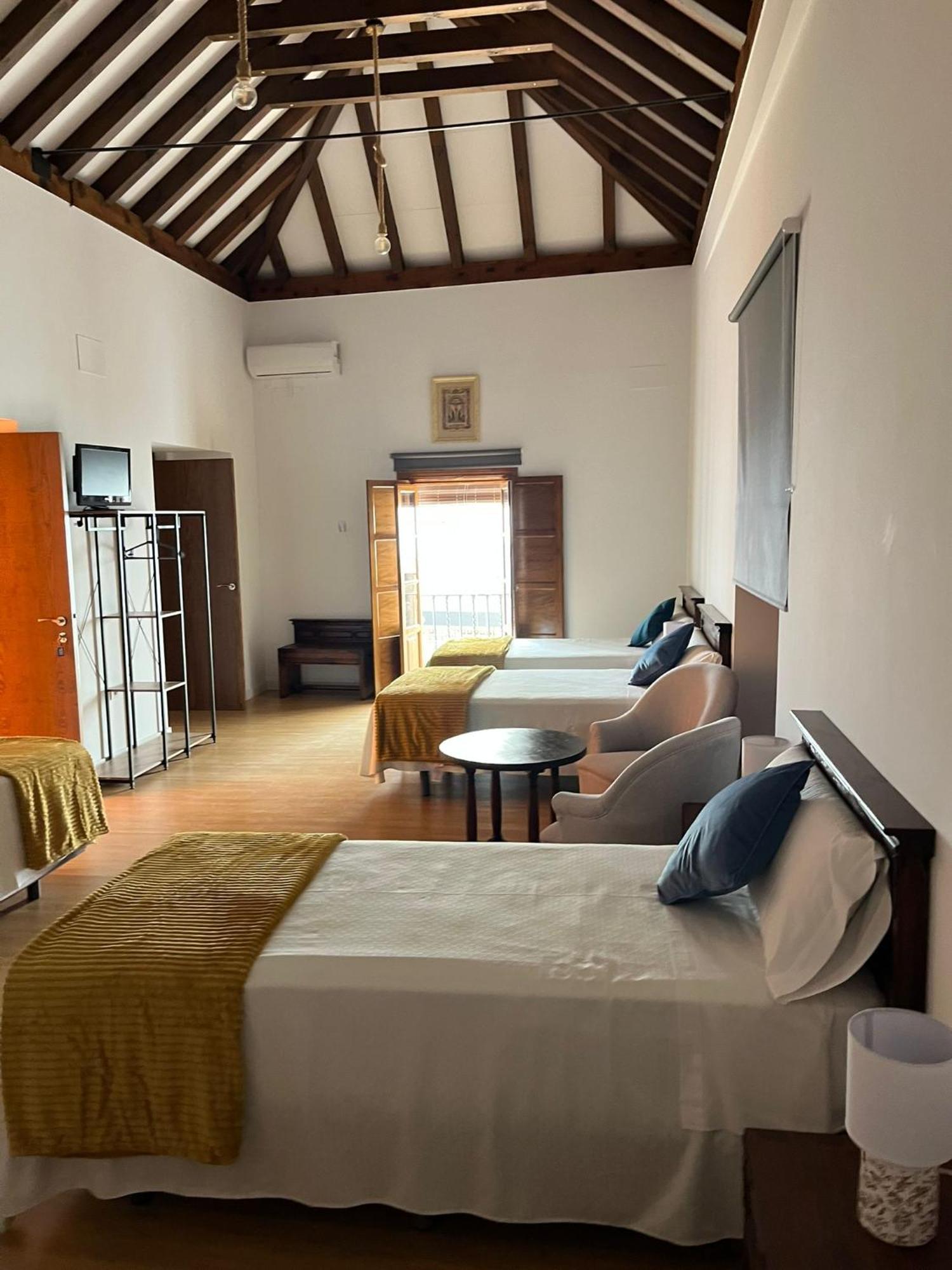 Clarisas Suites Carmona  Exterior photo